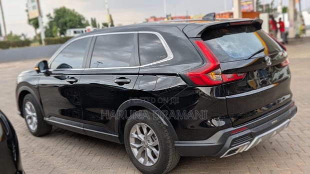 Honda CR-V EX 2WD w/o BSI 2024 Black
