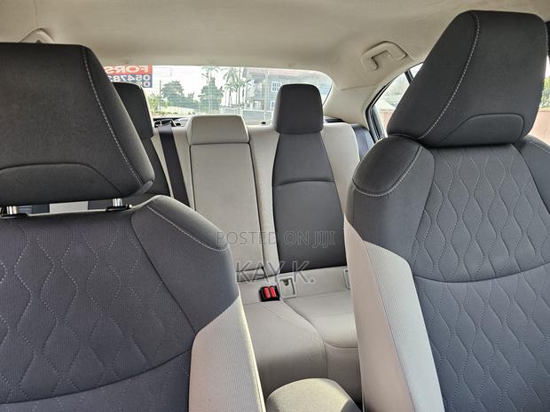 Toyota Corolla LE 2021 Black