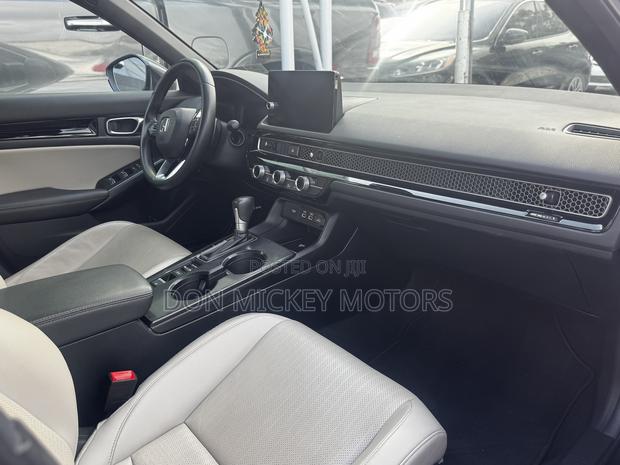 Honda Civic Sport Touring CVT 2024 Gray