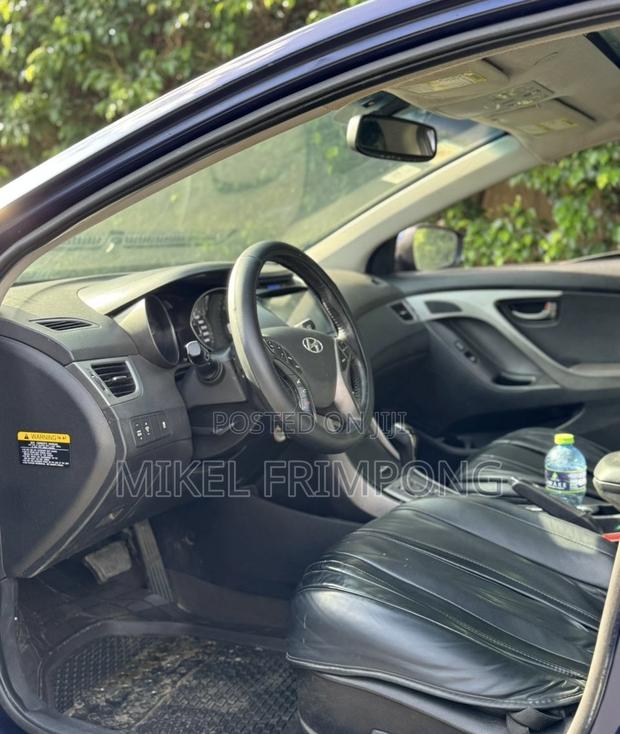 Hyundai Elantra Limited Sedan FWD (1.8L 4cyl 6A) 2013 Blue