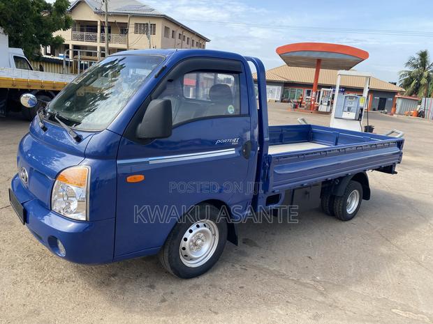 Hyundai Porter II 2013 Blue