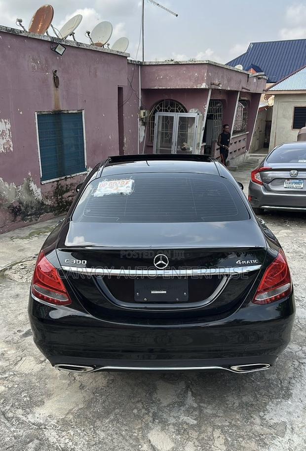Mercedes-Benz C300 Sport 4Matic Sedan AWD (2.0L 4cyl 7A) 2017 Black