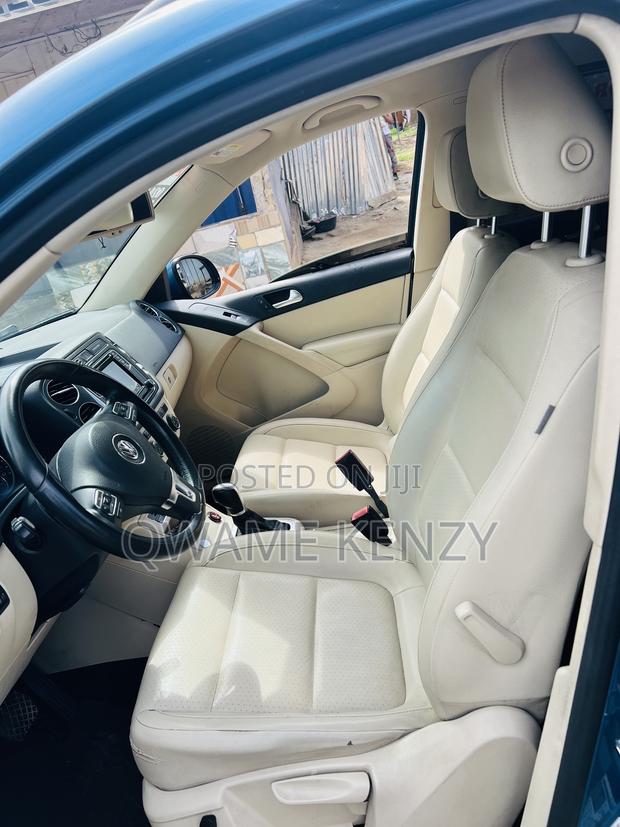 Volkswagen Tiguan 2017 Blue