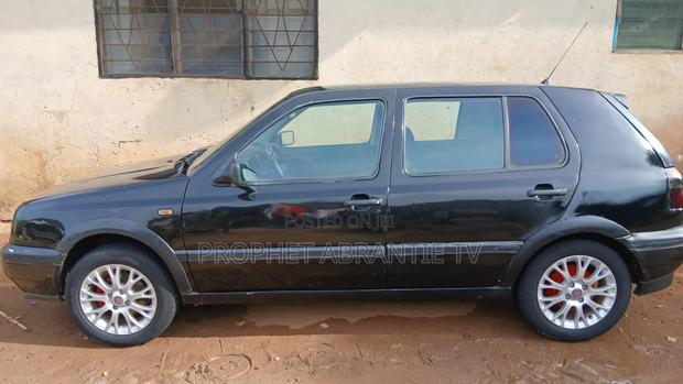 Volkswagen Golf 1999 Black