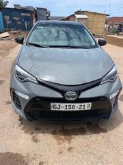 Toyota Corolla LE Plus 4dr Sedan (1.8L 4cyl CVT) 2016 Gray for sale