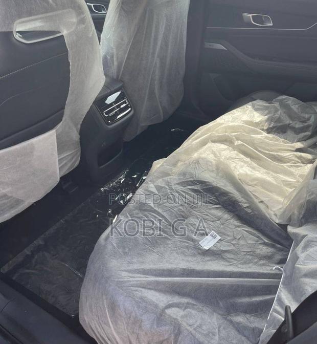 New Changan UNI-K 2.0 Petrol AWD 2025 Gray