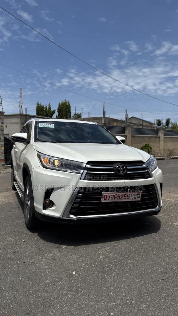 Toyota Highlander XLE 2019 White