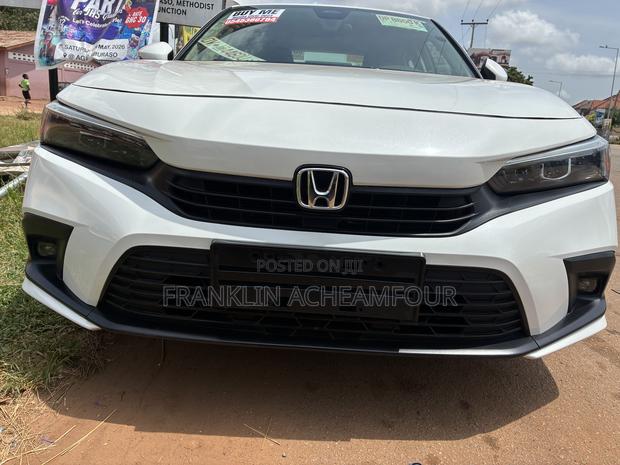 Honda Civic EX-L CVT 2024 White