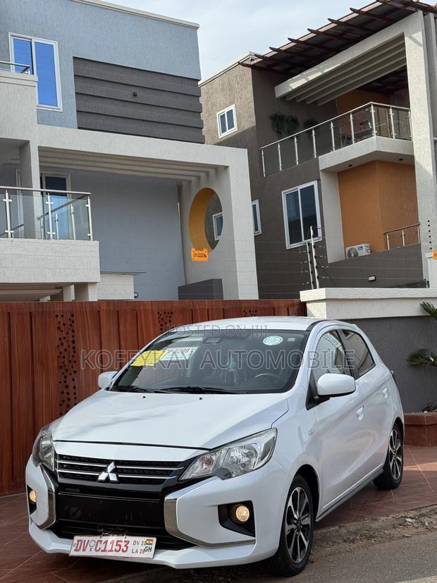 Mitsubishi Spacestar 2023 White