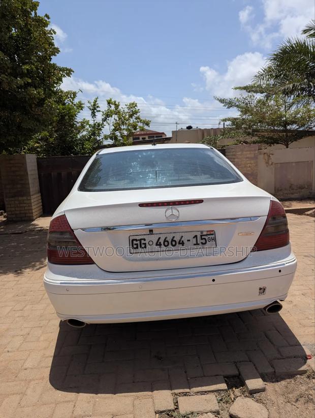 Mercedes-Benz E220 2007 White