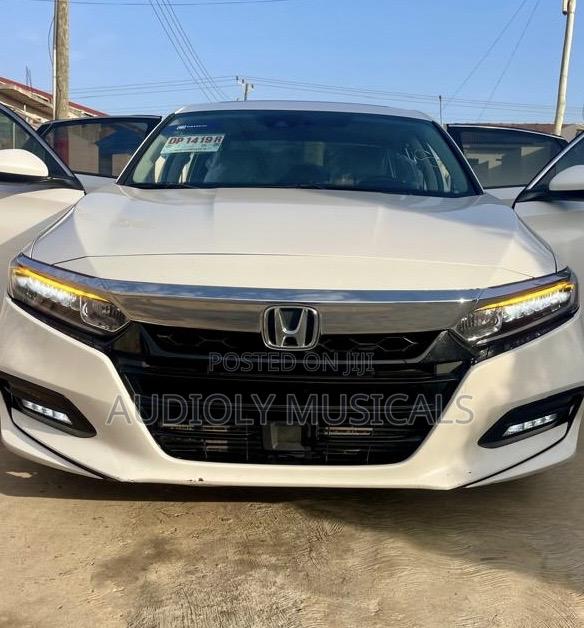 Honda Accord 2019 White
