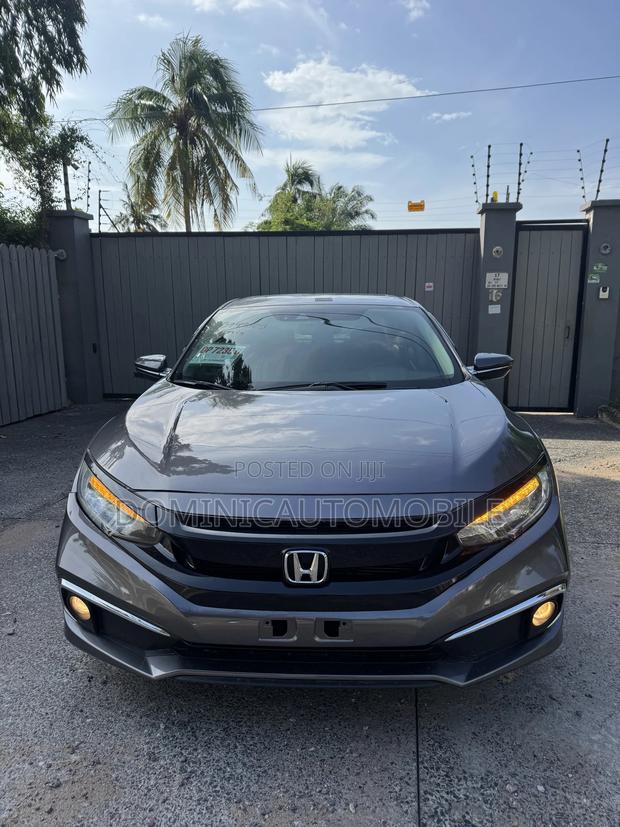 Honda Civic Touring Sedan 2019 Gray