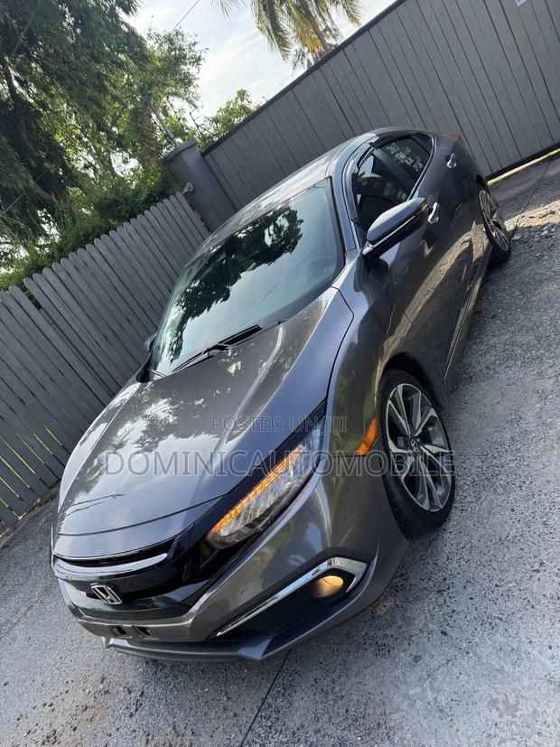 Honda Civic Touring Sedan 2019 Gray