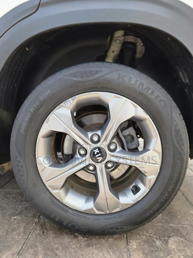 Kia Seltos EX 2022 White