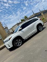Toyota Highlander XLE 2019 White for sale