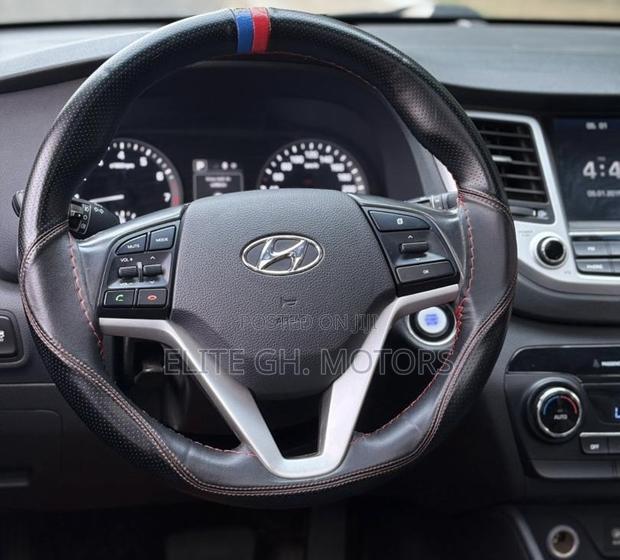Hyundai Tucson 2016 Brown