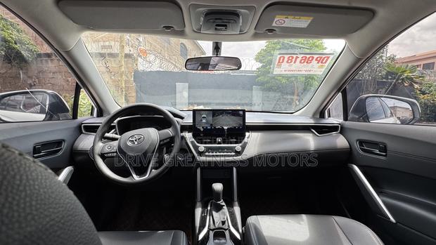 Toyota Frontlander 2.0 Petrol FWD 2025 White