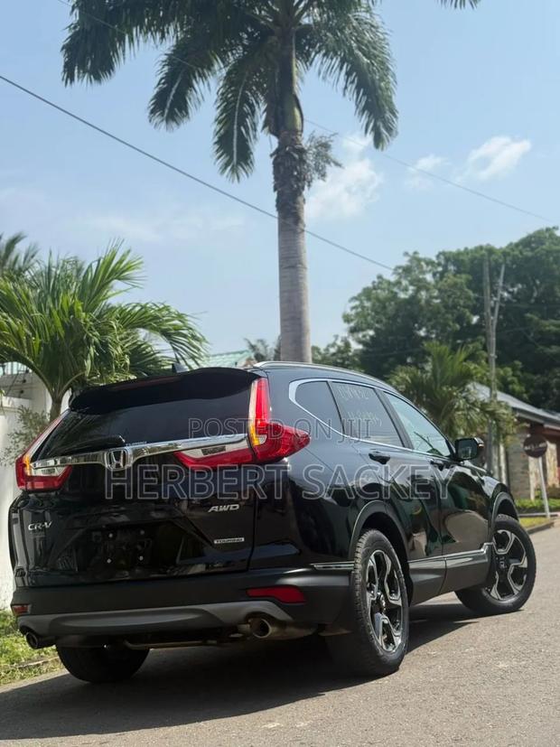 Honda CR-V Touring AWD 2019 Silver