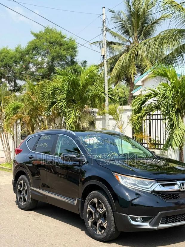 Honda CR-V Touring AWD 2019 Silver