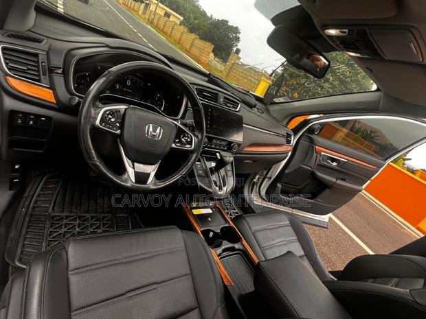 Honda CR-V Touring AWD 2020 White