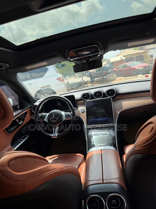Mercedes-Benz C300 2023 White