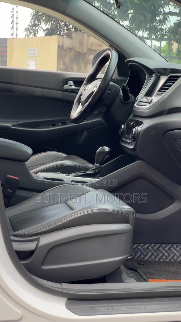 Hyundai Tucson 2018 White