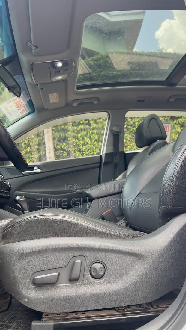 Hyundai Tucson 2018 White