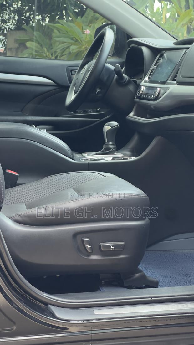 Toyota Highlander 2019 Black