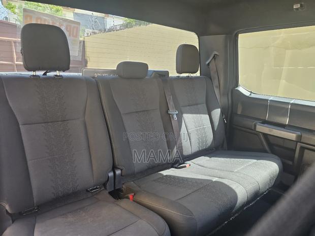 Ford F-150 XLT 4x4 SuperCab Styleside 6.5 ft. box 145 in. WB 2018 Gray