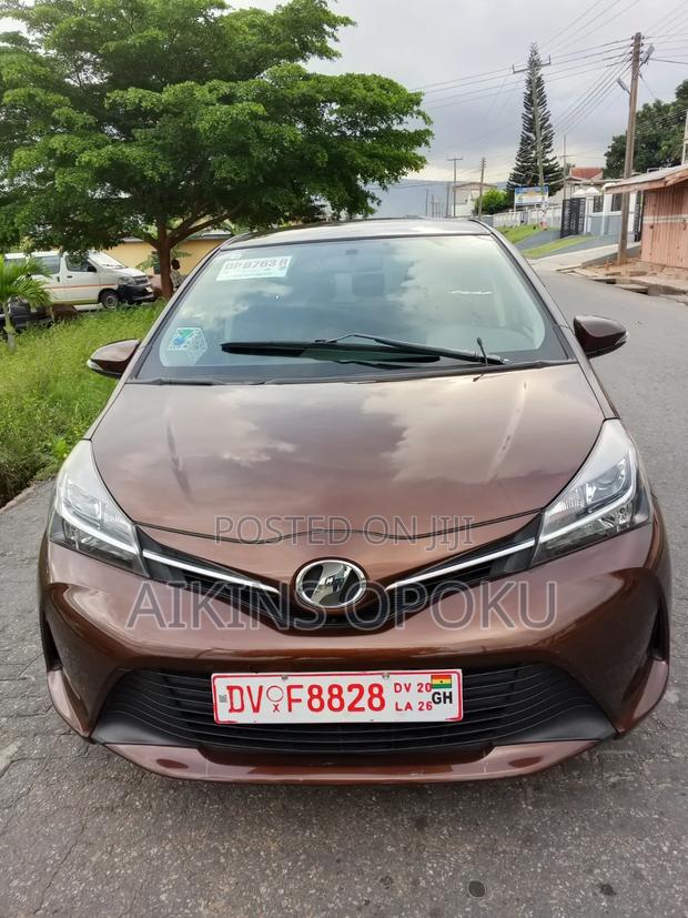 Toyota Vitz 1.3 FWD 5dr 2014 Brown