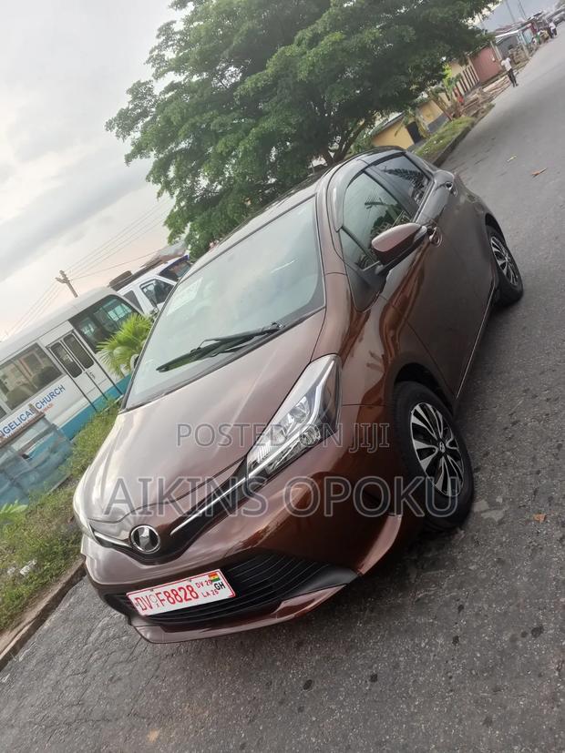 Toyota Vitz 1.3 FWD 5dr 2014 Brown