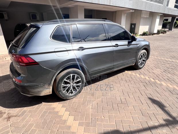 Volkswagen Tiguan SE 2024 Teal