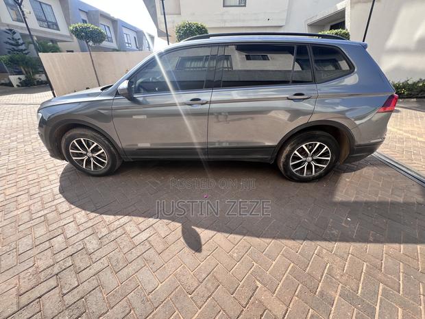 Volkswagen Tiguan SE 2024 Teal