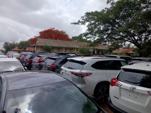 Toyota RAV4 LE AWD 2020 Black