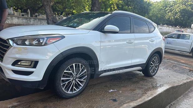 Hyundai Tucson SE AWD 2018 White
