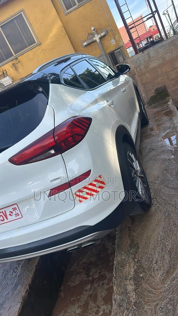Hyundai Tucson SE AWD 2018 White
