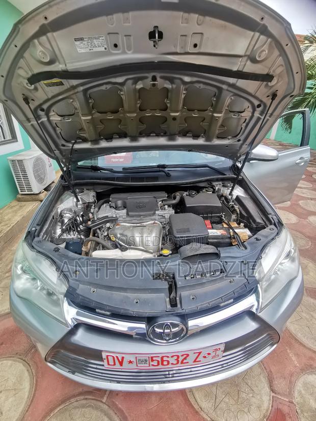 Toyota Camry 2016 Silver