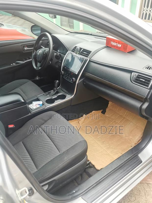 Toyota Camry 2016 Silver
