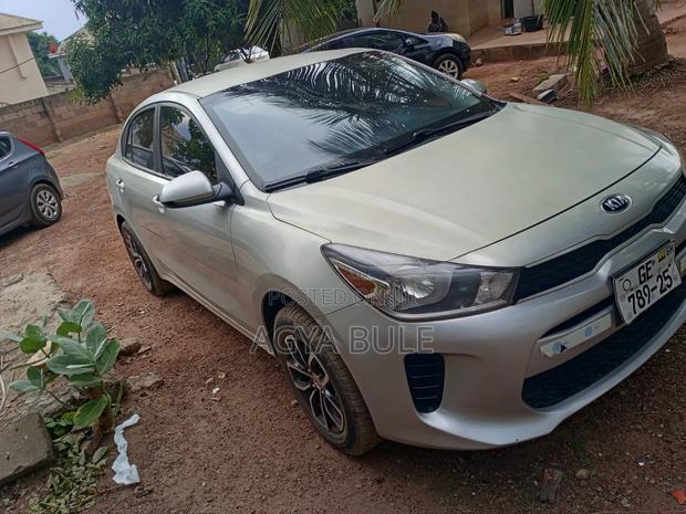 Kia Rio S Hatchback 2018 Silver