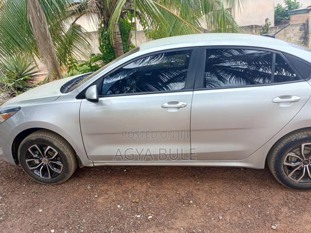 Kia Rio S Hatchback 2018 Silver