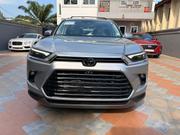 Toyota Highlander 2024 Silver for sale