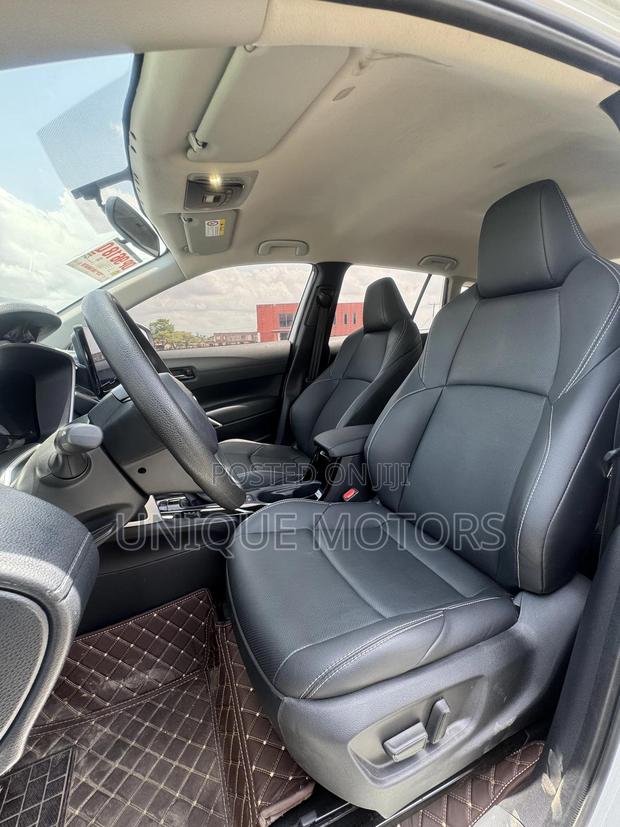 Toyota Frontlander 2.0 Petrol FWD 2025 White