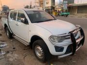 Mitsubishi L200 2012 White for sale