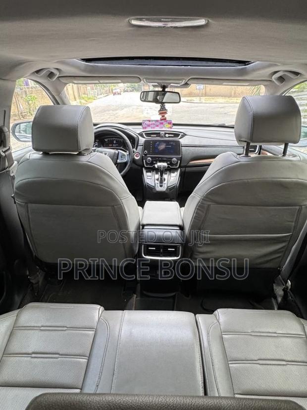 Honda CR-V Touring AWD 2019 Gray