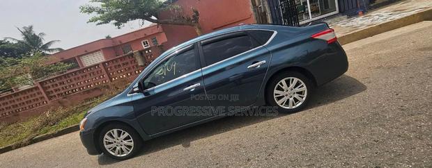 Nissan Sentra 2015 Gray
