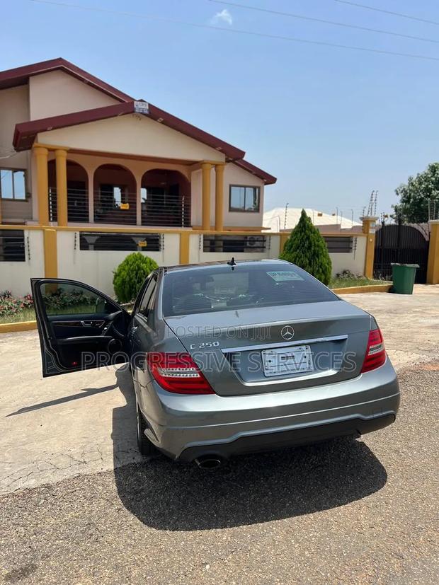 Mercedes-Benz C250 2013 Gray
