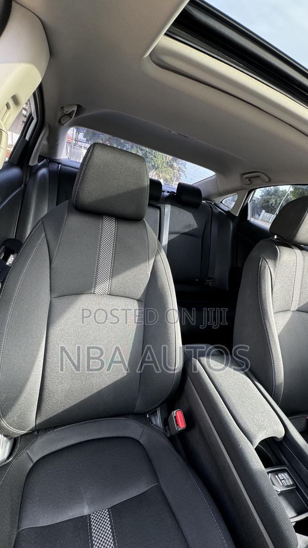 Honda Civic EX Sedan 2019 White