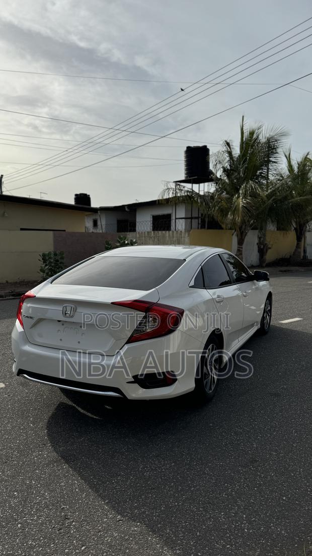 Honda Civic EX Sedan 2019 White