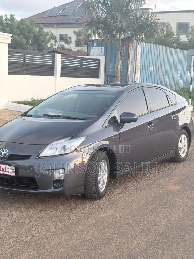 Toyota Prius I 2010 Gray