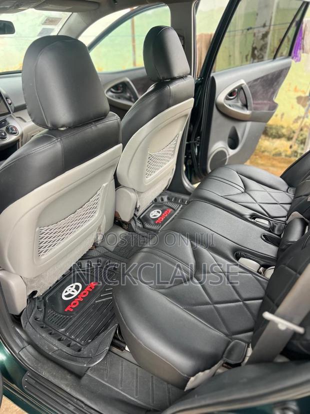 Toyota RAV4 2014 Green